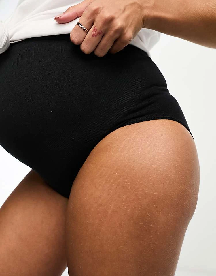 Mama.licious Mamalicious Maternity 2 Pack High Waist Control Briefs In White And Black For Women Black And White - Image 2