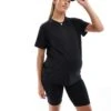 Mama.licious Mamalicious Maternity T-shirt And Short Set In Black For Women