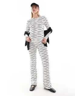 Mama.licious Mamalicious Maternity Ribbed Jersey Top And Ribbed Jersey Flares Set In Mono Spacedye